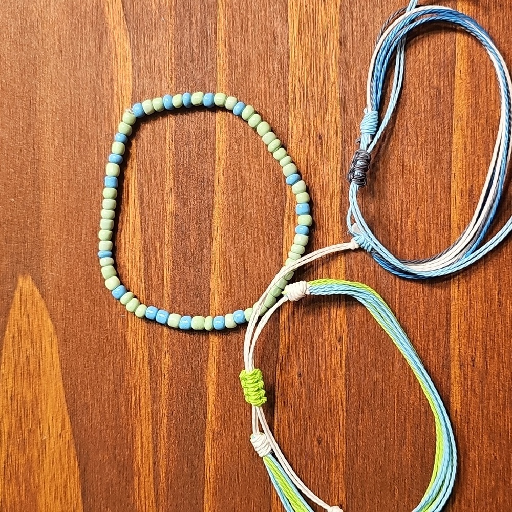 3pc Beaded Bracelet Set - Blue and Green - Picture 3 of 3